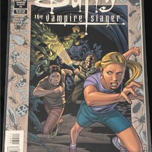 Buffy the Vampire Slayer #34 Comic Book - Dynamic Cover